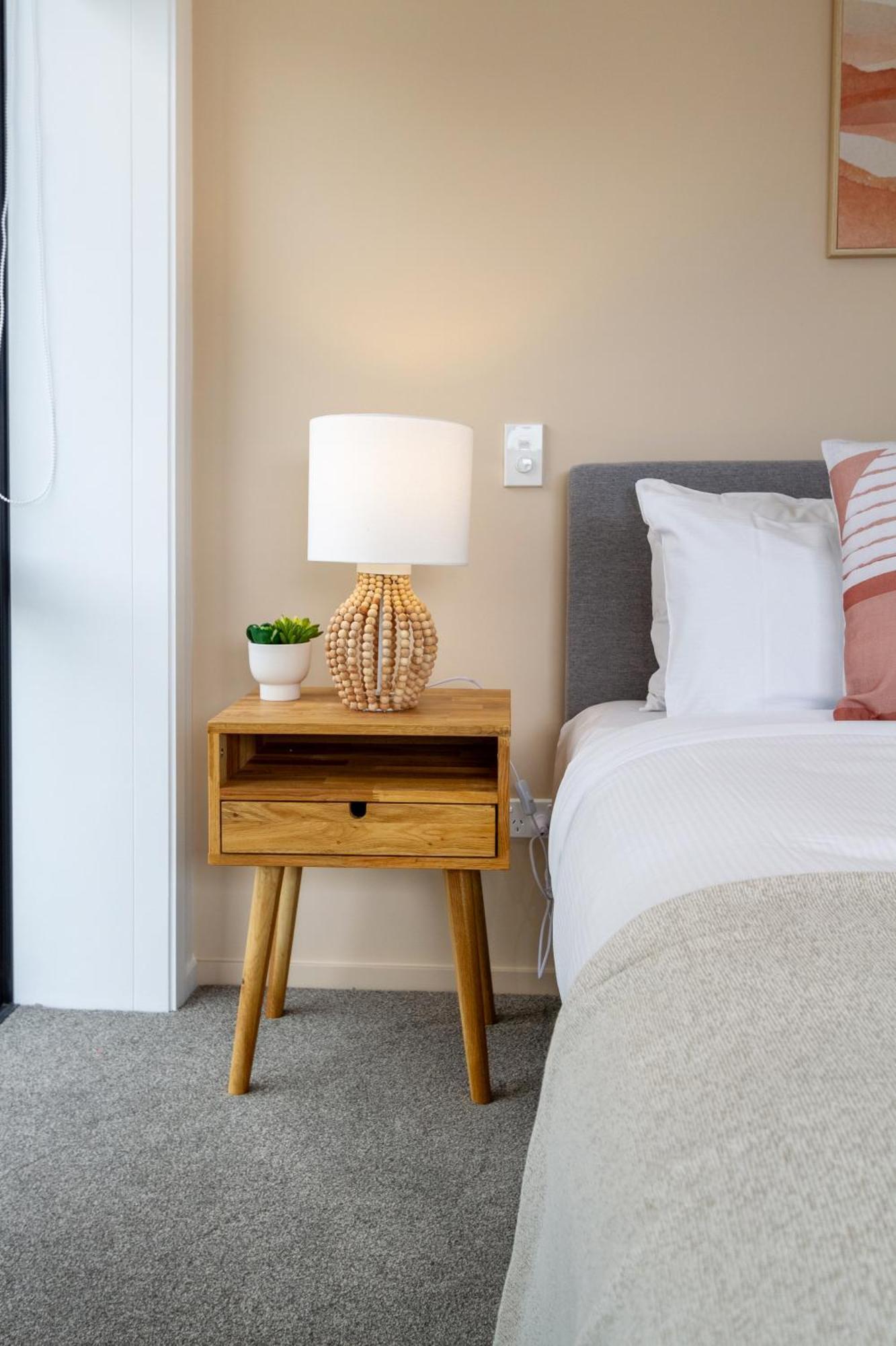 Modern City Lifestyle: 2 Bedroom 1 Bath Christchurch Dış mekan fotoğraf